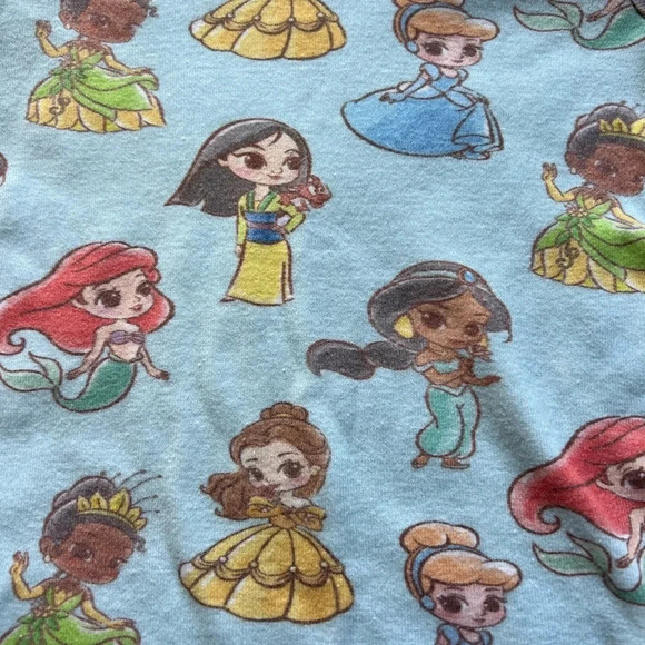 Monica and Andy‎ x Disney 2 Piece Disney Princess PJs - Picture 7 of 7